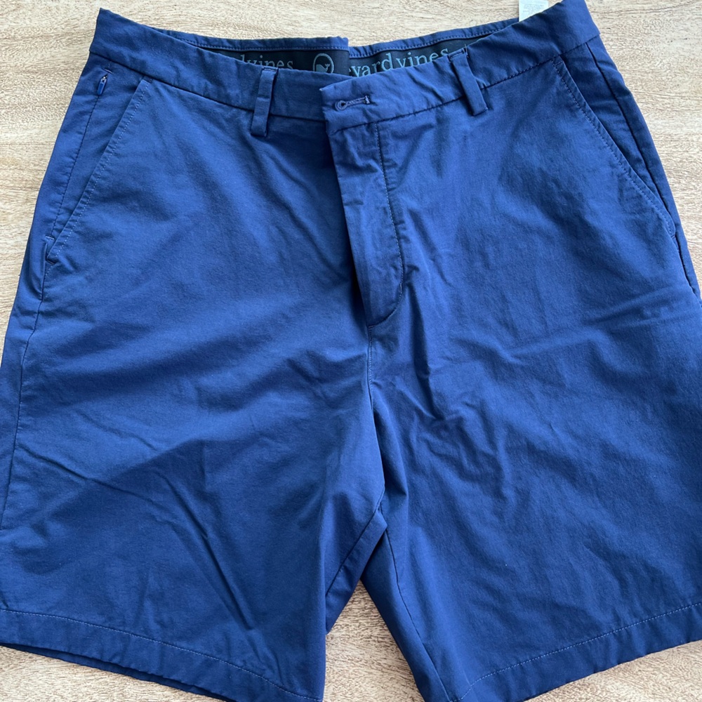 Vineyard Vines Men On The Go Shorts